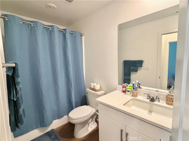 585 Bacon Ridge, Rialto, CA 92377
