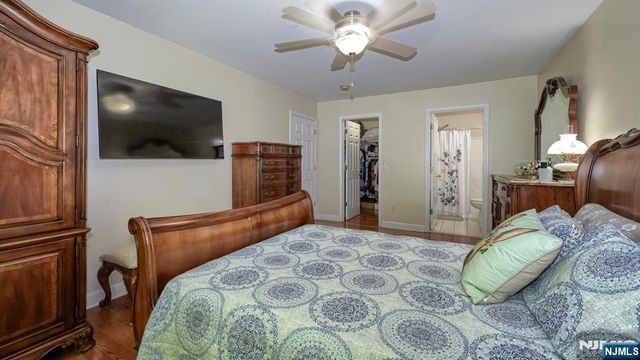 58 Parkside Court, Wayne, NJ 07470