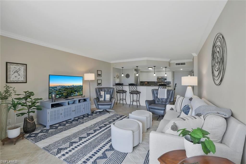 5 Bluebill AVE 812, NAPLES, FL 34108 — photo 4
