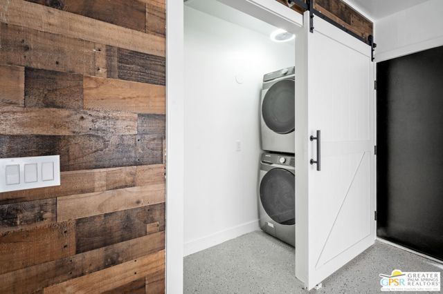 2435 E Wayne Road, Palm Springs, CA 92262