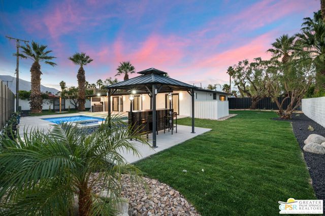 2435 E Wayne Road, Palm Springs, CA 92262