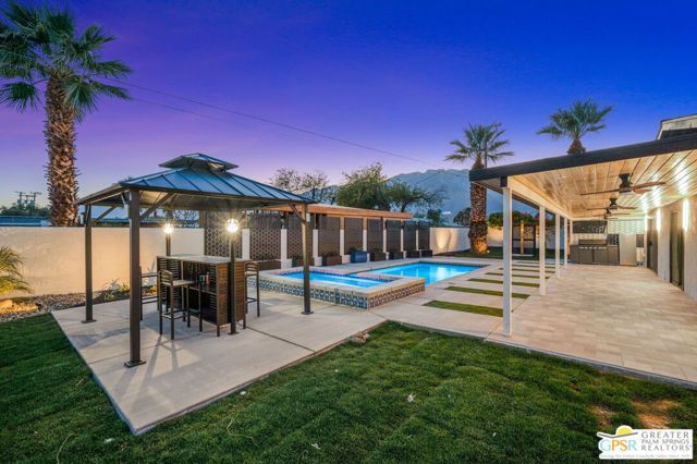 2435 E Wayne Road, Palm Springs, CA 92262