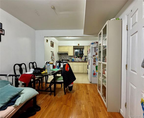 3509 Leavitt St, Flushing, NY 11354