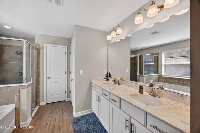 11479 RED KOI Drive, Jacksonville, FL 32226