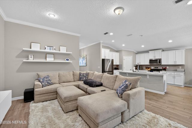 11479 RED KOI Drive, Jacksonville, FL 32226