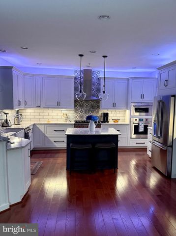6806 DIPLOMA DR, Laurel, MD 20707