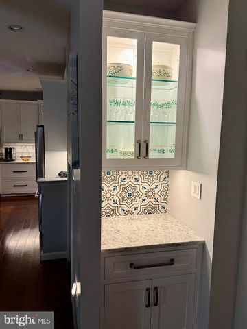 6806 DIPLOMA DR, Laurel, MD 20707
