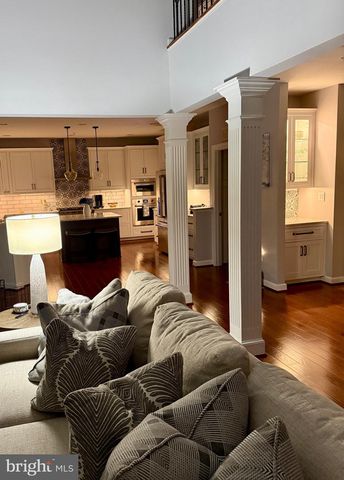 6806 DIPLOMA DR, Laurel, MD 20707