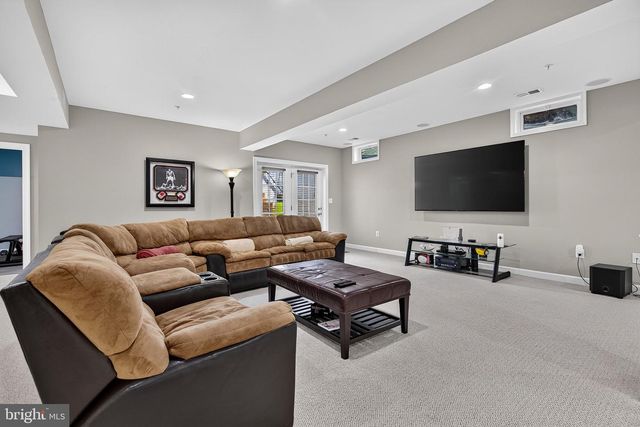 6806 DIPLOMA DR, Laurel, MD 20707