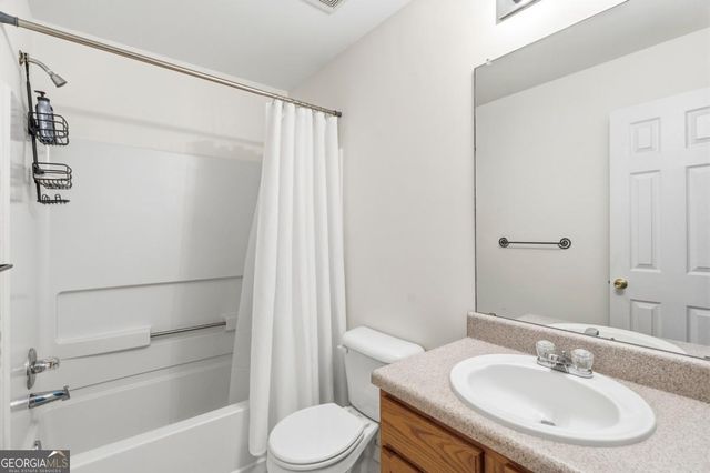 1622 Indian Way, Cumming, GA 30040