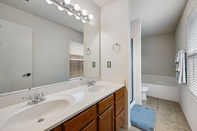 4848 Trail Hollow Drive, Fort Worth, TX 76244