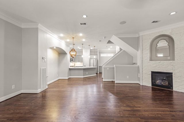 115 Roy Street, Houston, TX 77007