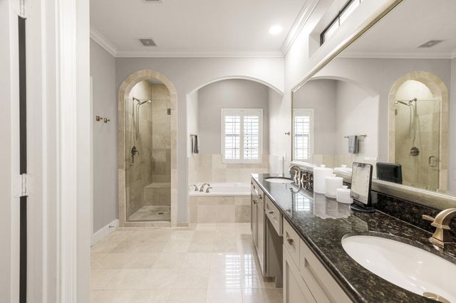 115 Roy Street, Houston, TX 77007