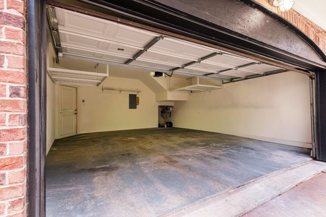 115 Roy Street, Houston, TX 77007