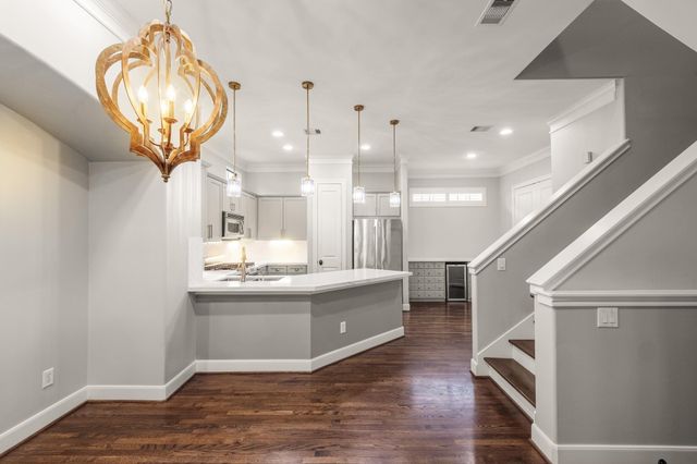 115 Roy Street, Houston, TX 77007