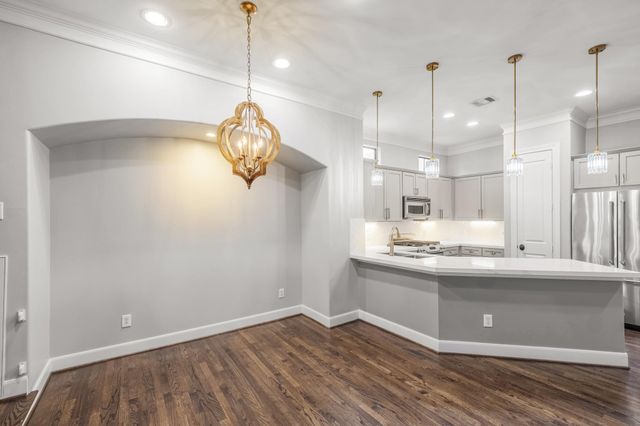 115 Roy Street, Houston, TX 77007