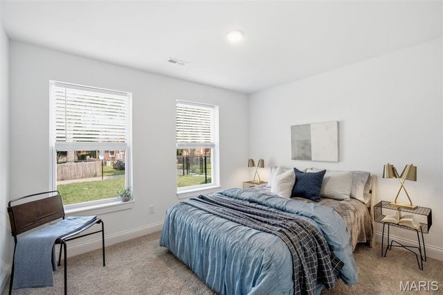 4120 Nebraska Avenue, St Louis, MO 63118