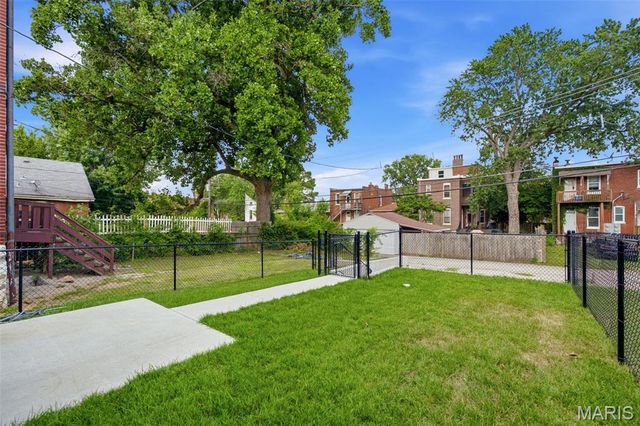 4120 Nebraska Avenue, St Louis, MO 63118
