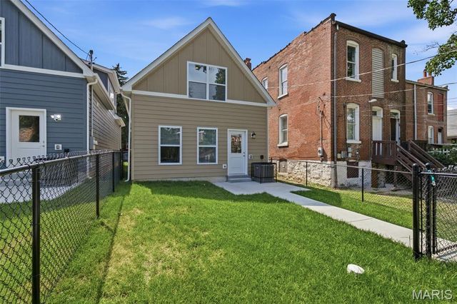 4120 Nebraska Avenue, St Louis, MO 63118