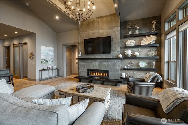 9411 Turnstone Lane, Blaine, WA 98230