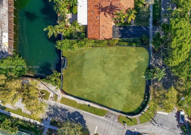 1805 Ixora Road, North Miami, FL 33181
