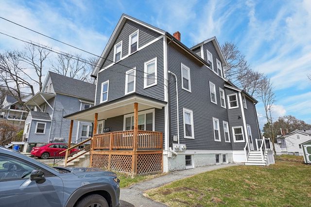 28 Ekman St 1, Worcester, MA 01607