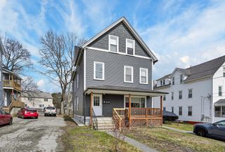 28 Ekman St 1, Worcester, MA 01607