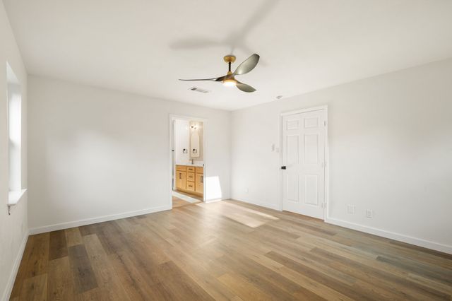 3621 Stephenson Drive, Bedford, TX 76021