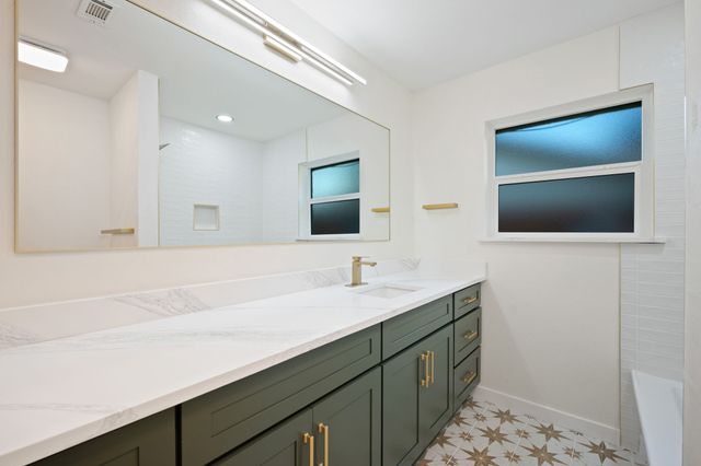 3621 Stephenson Drive, Bedford, TX 76021