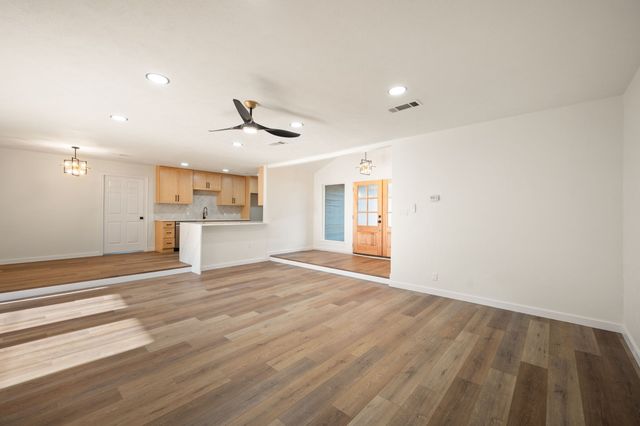 3621 Stephenson Drive, Bedford, TX 76021