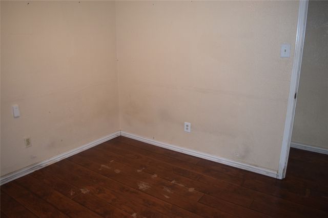 1806 Family Circle, Grand Prairie, TX 75051