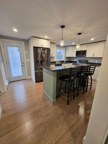 128 Providence Road, Grafton, MA 01519