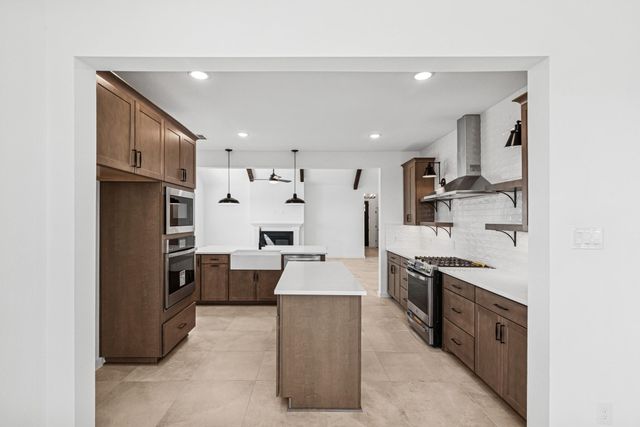 3306 Wickfield Pass Lane, League City, TX 77573