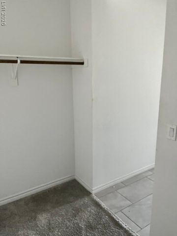 7324 North Decatur Boulevard 4, Las Vegas, NV 89131