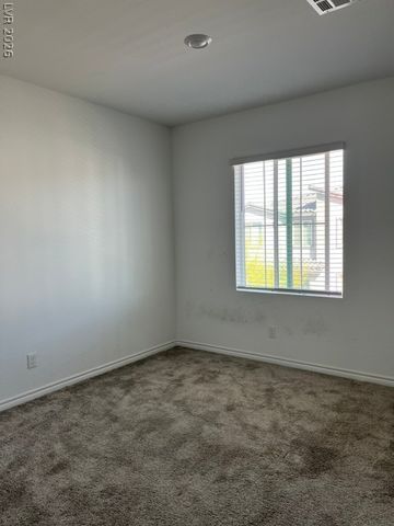 7324 North Decatur Boulevard 4, Las Vegas, NV 89131
