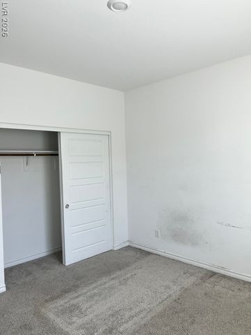 7324 North Decatur Boulevard 4, Las Vegas, NV 89131