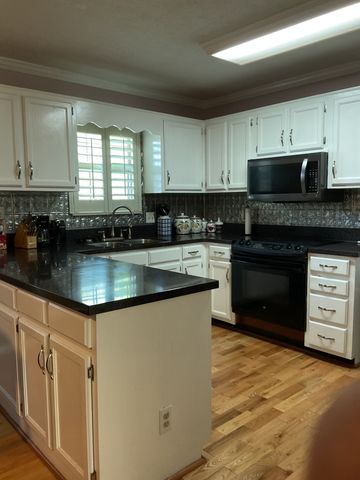 505 Breslin Ave, Smyrna, TN 37167