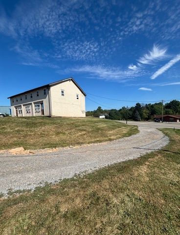 973 New Castle Rd, Franklin Twp, PA 16001