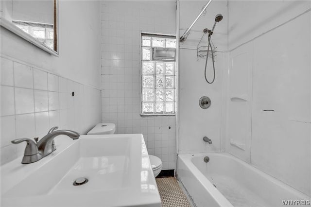 311 Northland Avenue, Buffalo, NY 14208