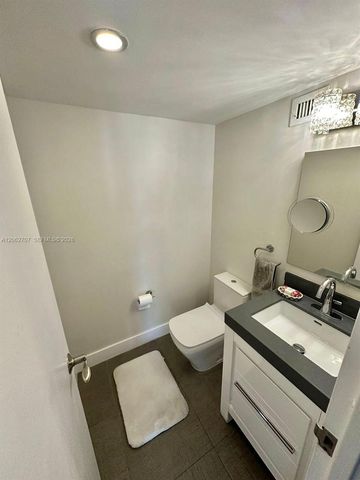 801 Three Islands Blvd 412, Hallandale Beach, FL 33009