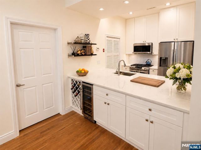 729 Madison Street 1C, Hoboken, NJ 07030