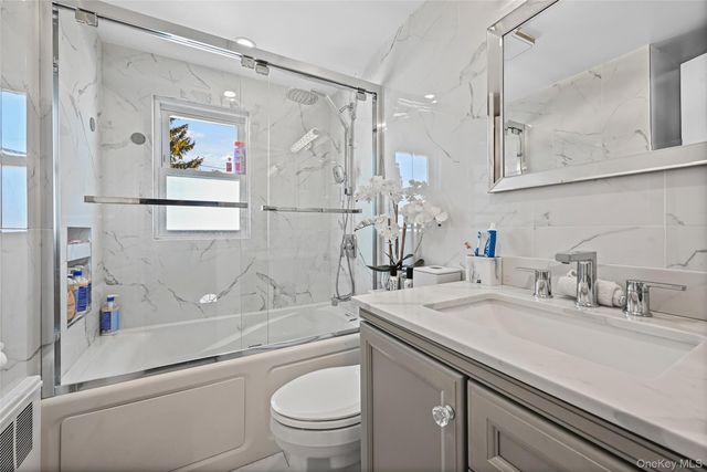 4185 Harriet Road, Bethpage, NY 11714