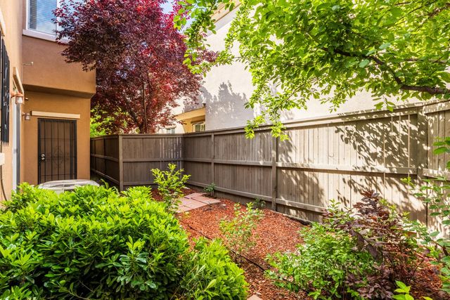 5425 Washoe St, Sacramento, CA 95835