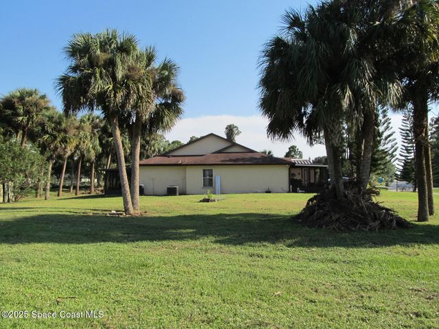 1501 Olympia Avenue SW, Palm Bay, FL 32908