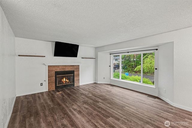 8203 181st Avenue E, Bonney Lake, WA 98391