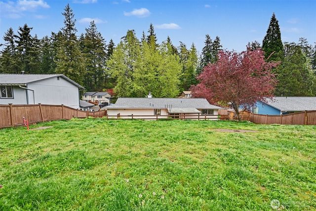 8203 181st Avenue E, Bonney Lake, WA 98391