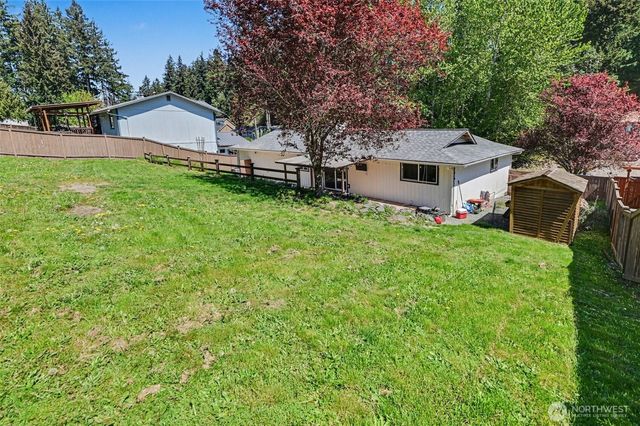 8203 181st Avenue E, Bonney Lake, WA 98391