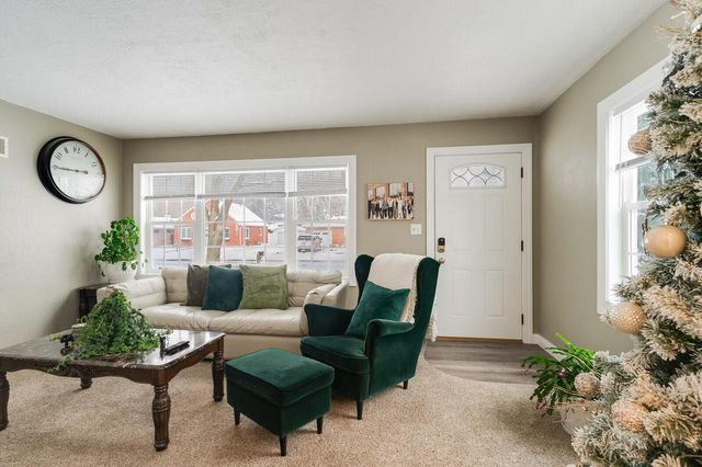 1714 30TH STREET S, La Crosse, WI 54601