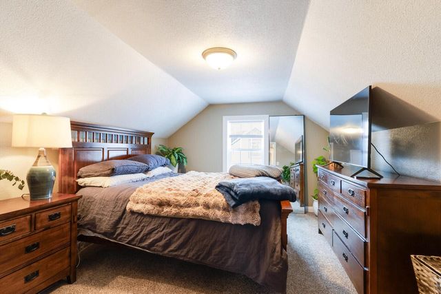 1714 30TH STREET S, La Crosse, WI 54601