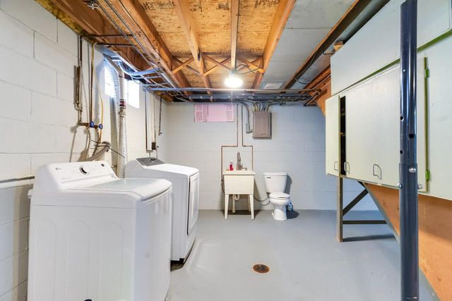 1714 30TH STREET S, La Crosse, WI 54601